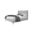 CAMA QUEEN DELUNA EN TELA GRIS Y PATAS CROMADAS