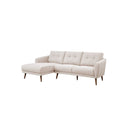 SOFA SECCIONAL ESTACIONARIO EN TELA BEIGE Y PATAS MARRONES