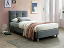 CAMA TWIN TAPIZADA EN TELA GRIS Y PATAS PLATEADAS