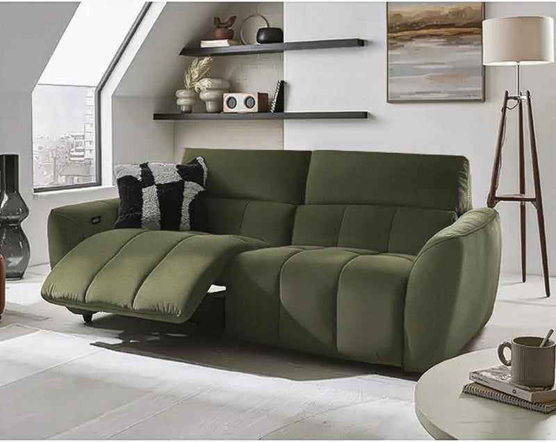 SOFA RECLINABLE ELECTRICO DE TRES ASIENTOS EN TELA VERDE