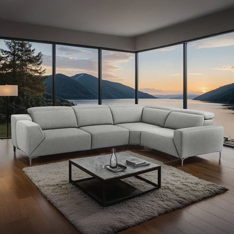 SOFA SECCIONAL RECLINABLE ELECTRICO EN TELA GRIS Y PATAS CROMADAS