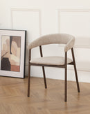 SILLA DE COMEDOR EN TELA BEIGE Y PATAS EN METAL ESTILO MADERA