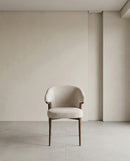 SILLA EN TELA BEIGE Y PATAS EN METAL ESTILO MADERA