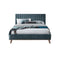 CAMA KING EN TELA VERDE Y PATAS MARRONES