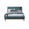 CAMA QUEEN EN TELA VERDE Y PATAS MARRONES