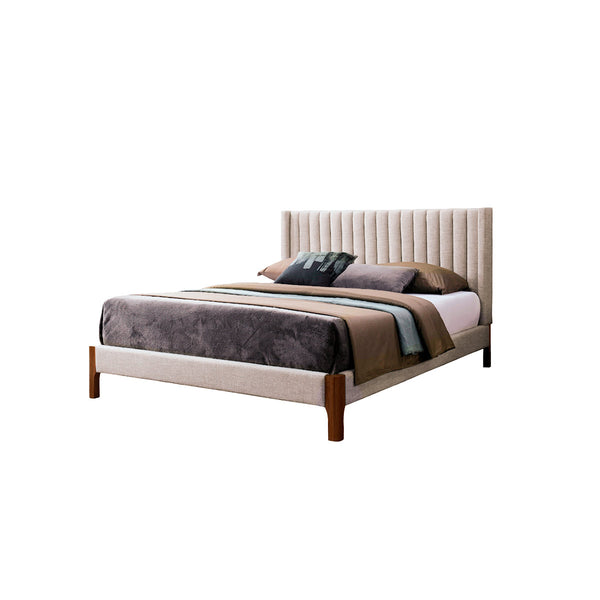 CAMA KING EN TELA BEIGE Y PATAS MARRONES