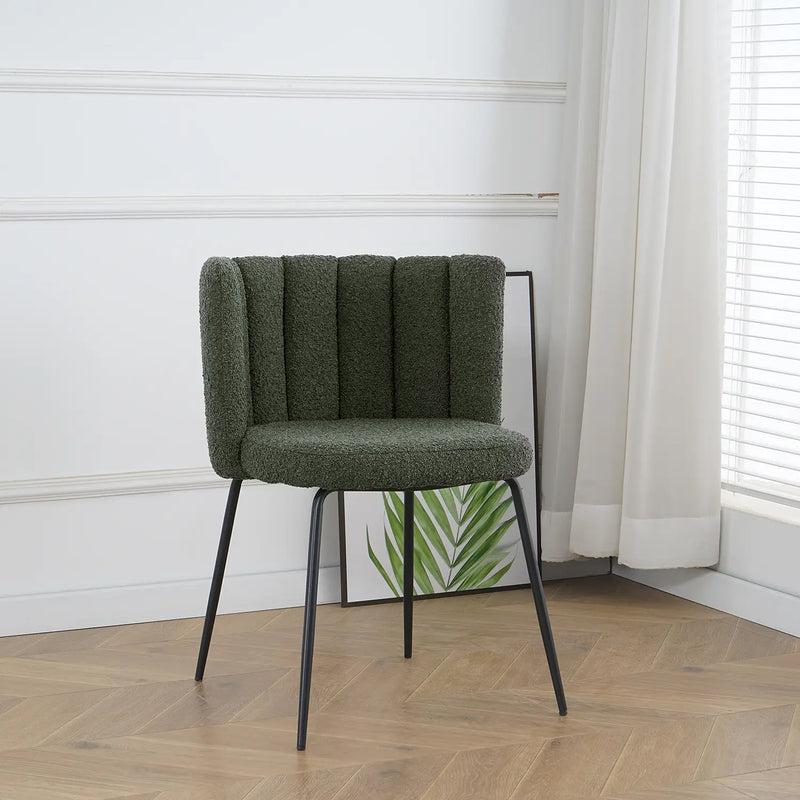 SILLA DE COMEDOR EN TELA VERDE Y PATAS ACABADO DE MADERA