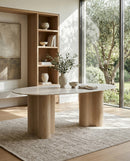 MESA DE COMEDOR TOPE DE MARMOL ARTIFICIAL Y BASE ACABADO DE MADERA