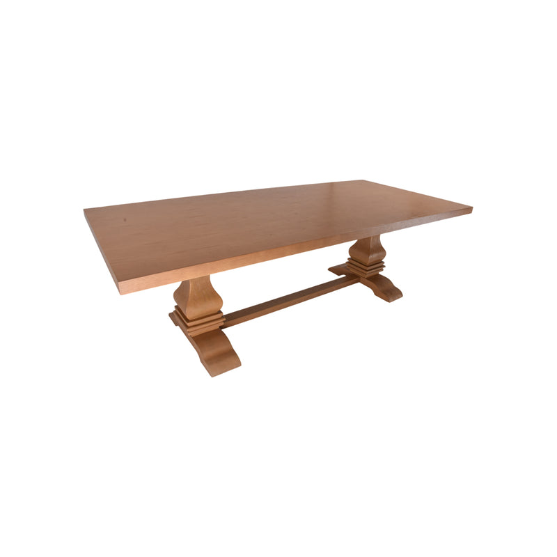 MESA DE COMEDOR ACABADO DE MADERA