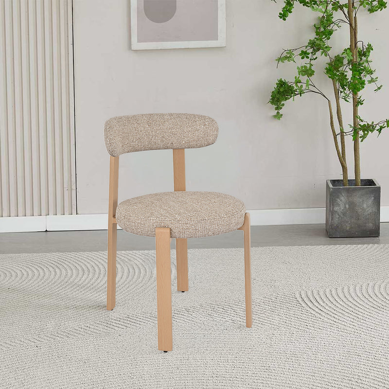 SILLA DE COMEDOR EN TELA TEXTURIZADA KAKI Y PATAS ACABADO DE MADERA CLARA