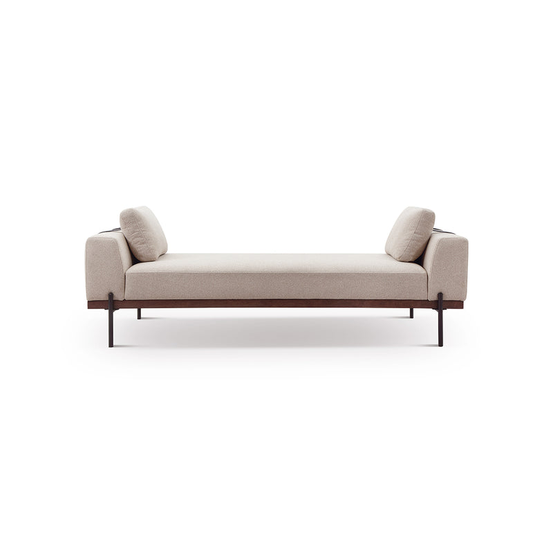 DAYBED EN TELA MARRON CLARO Y PATAS MARRONES