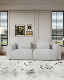 SOFA  ESTACIONARIO DE TRES ASIENTOS EN TELA BEIGE