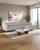 SOFA SECCIONAL ESTACIONARIO EN TELA BEIGE TAUPE Y PATAS NEGRAS