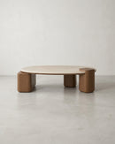MESA DE CENTRO TOPE DE MARMOL BLANCO Y BASE ACABADO DE MADERA