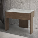 MESA DE NOCHE CON TOPE ESTILO MARMOL EN ACABADO MADERA