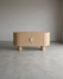 GABINETE ACABADO DE MADERA NATURAL