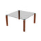 MESA DE COMEDOR CON TOPE DE VIDRIO CUADRADO Y PATAS EN ACABADO DE MADERA
